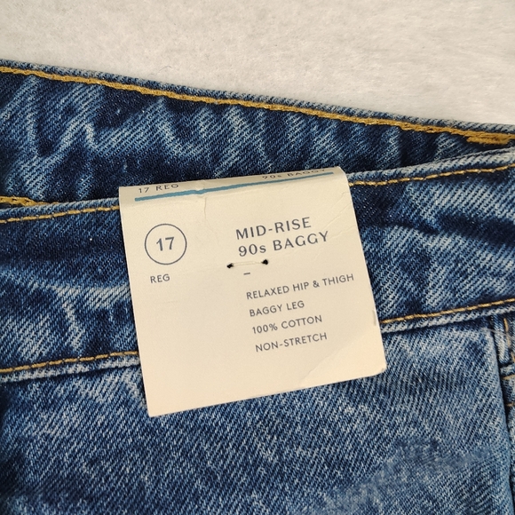 NWT Universal Thread Mid Rise 90s Baggy Jeans Size Woman's 17 - Picture 4 of 10